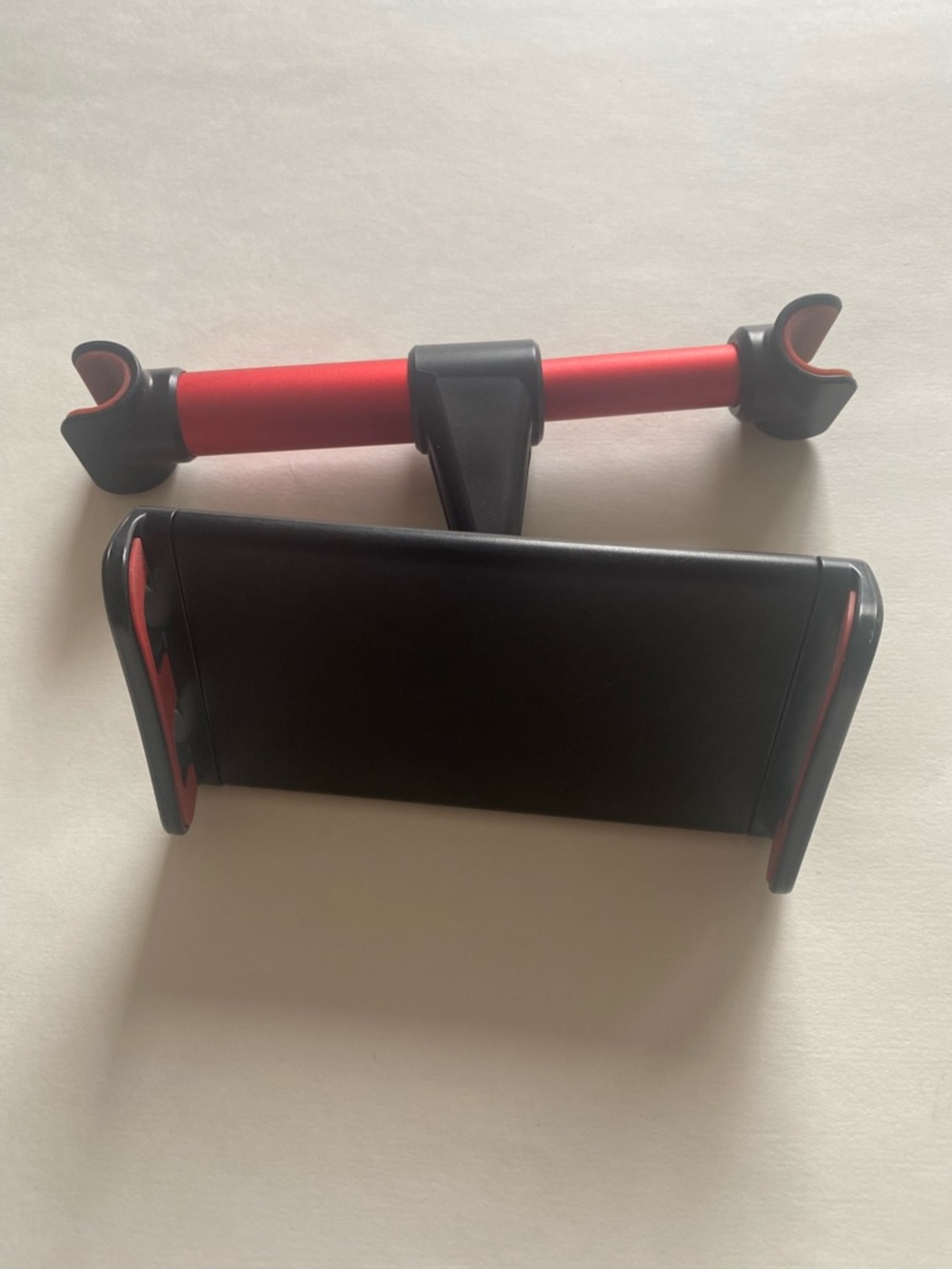 🔥3/$25🔥Universal Car Headrest Tablet/Phone Holder - Black & Red